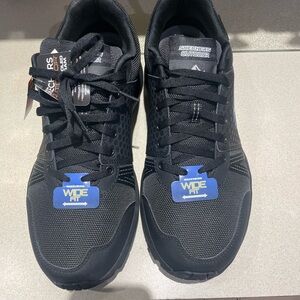 Skechers Mens 13 Wide Sneaker